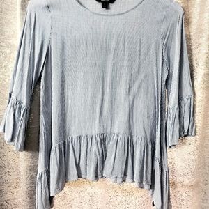 Simply Vera Wang small blue and white blouse